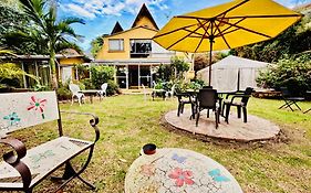 Hotel Casa Iris